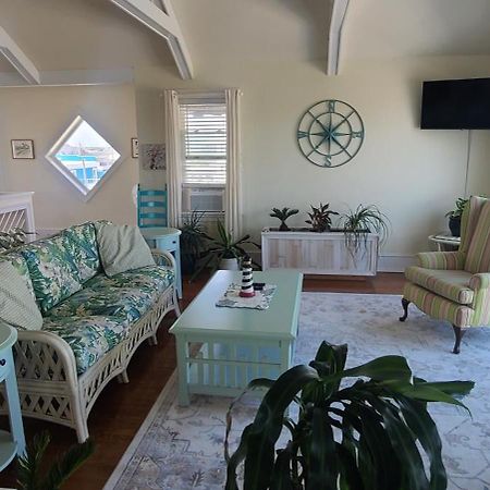 קיל דוויל הילס Pierhouse Bed & Breakfast מראה חיצוני תמונה